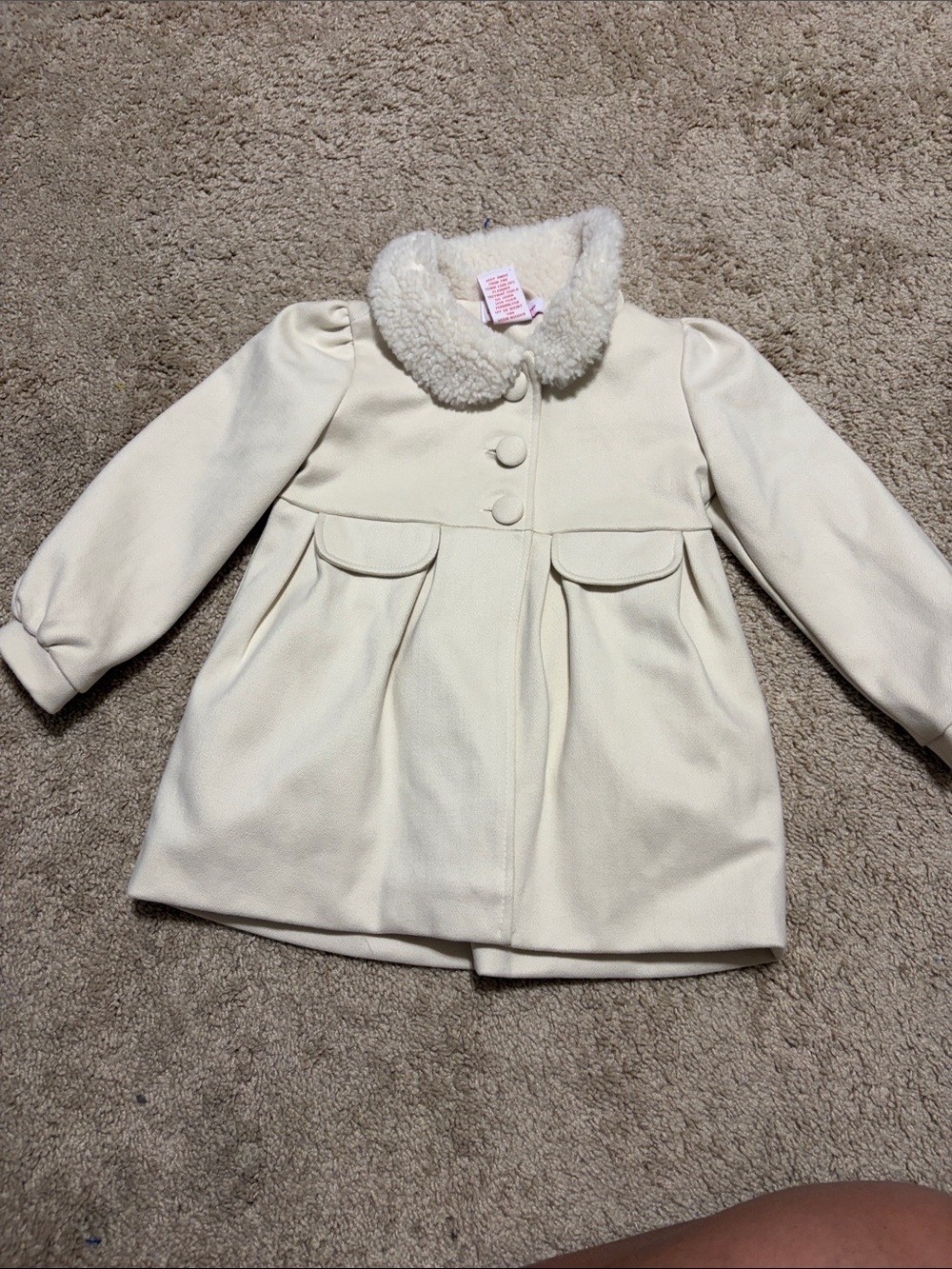 Tommy Bahama  Girls 2T Cream Color Winter Coat